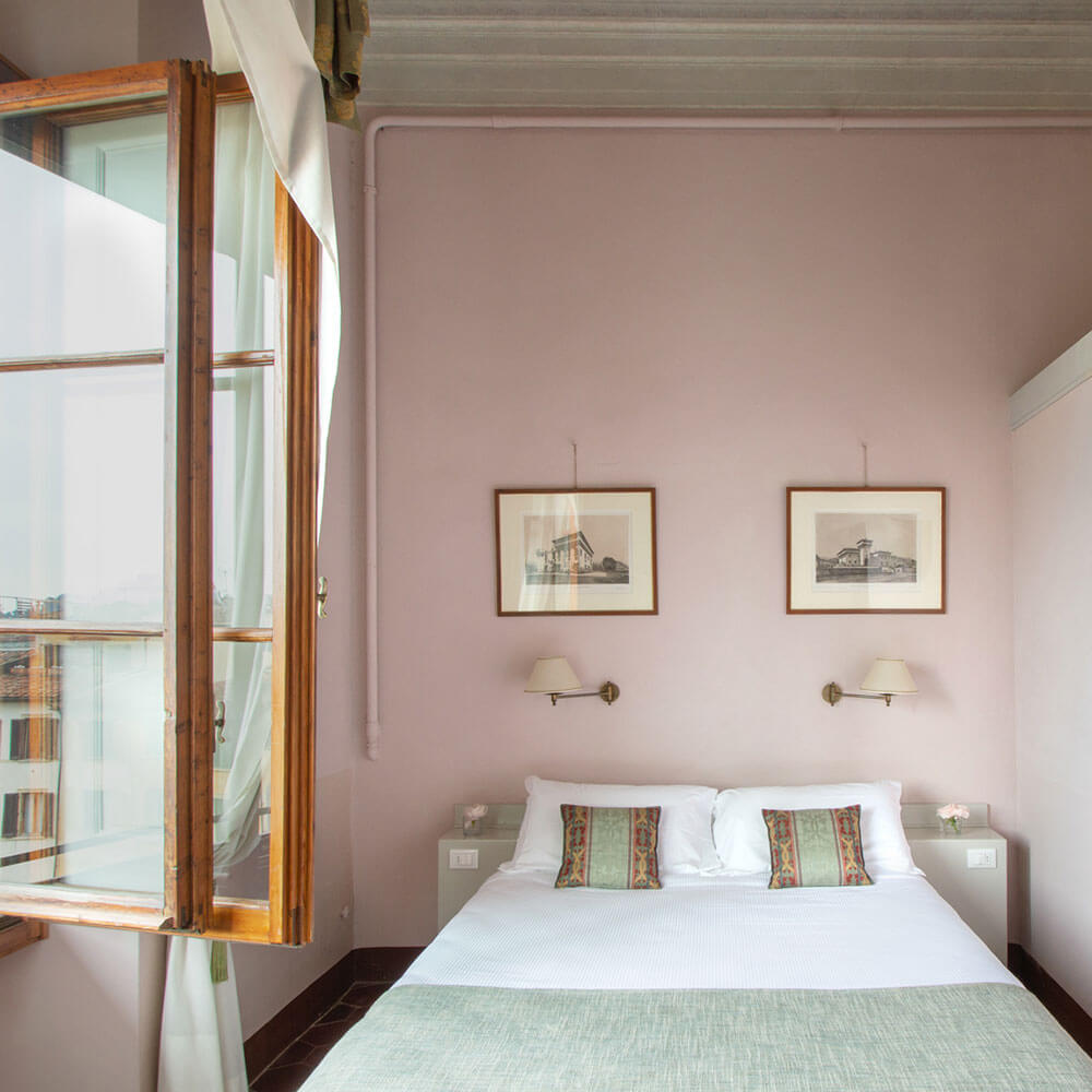 hotel-palazzo-guadagni-category-classic-double-room-square-1