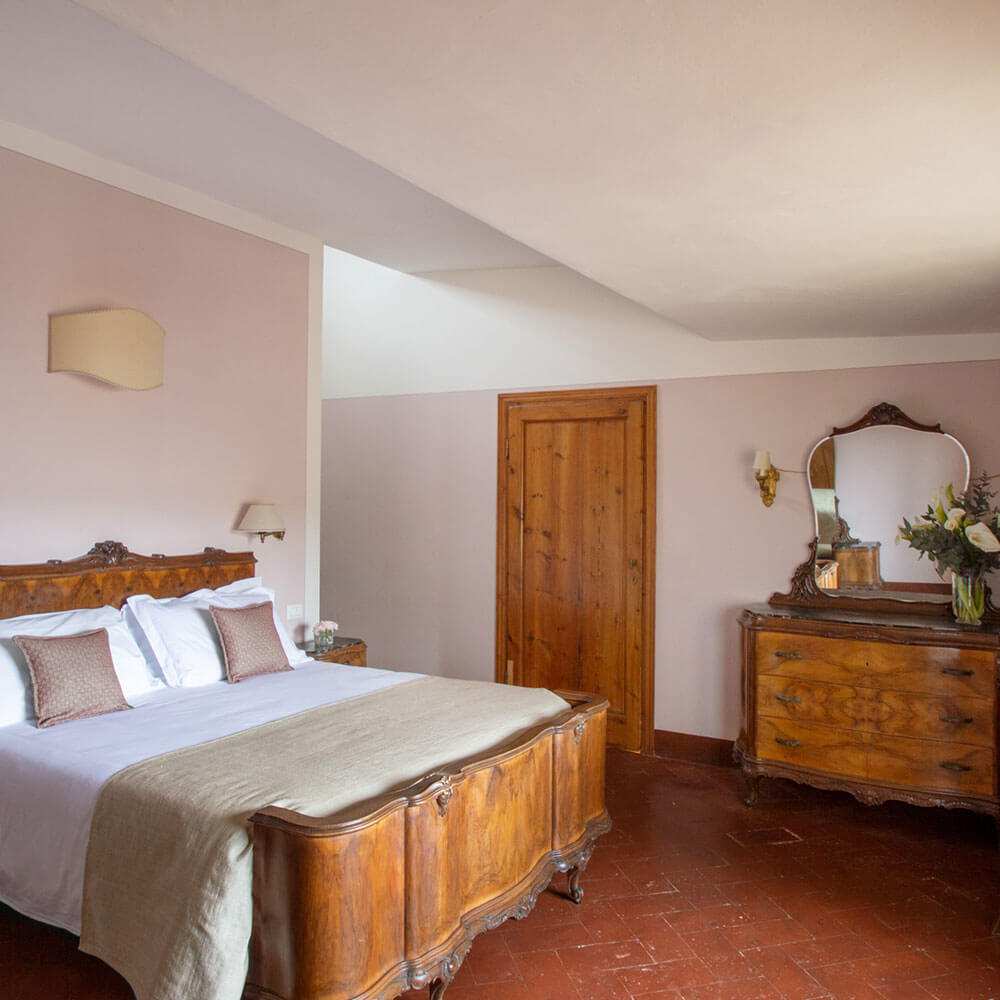hotel-palazzo-guadagni-category-superior-room-square-3